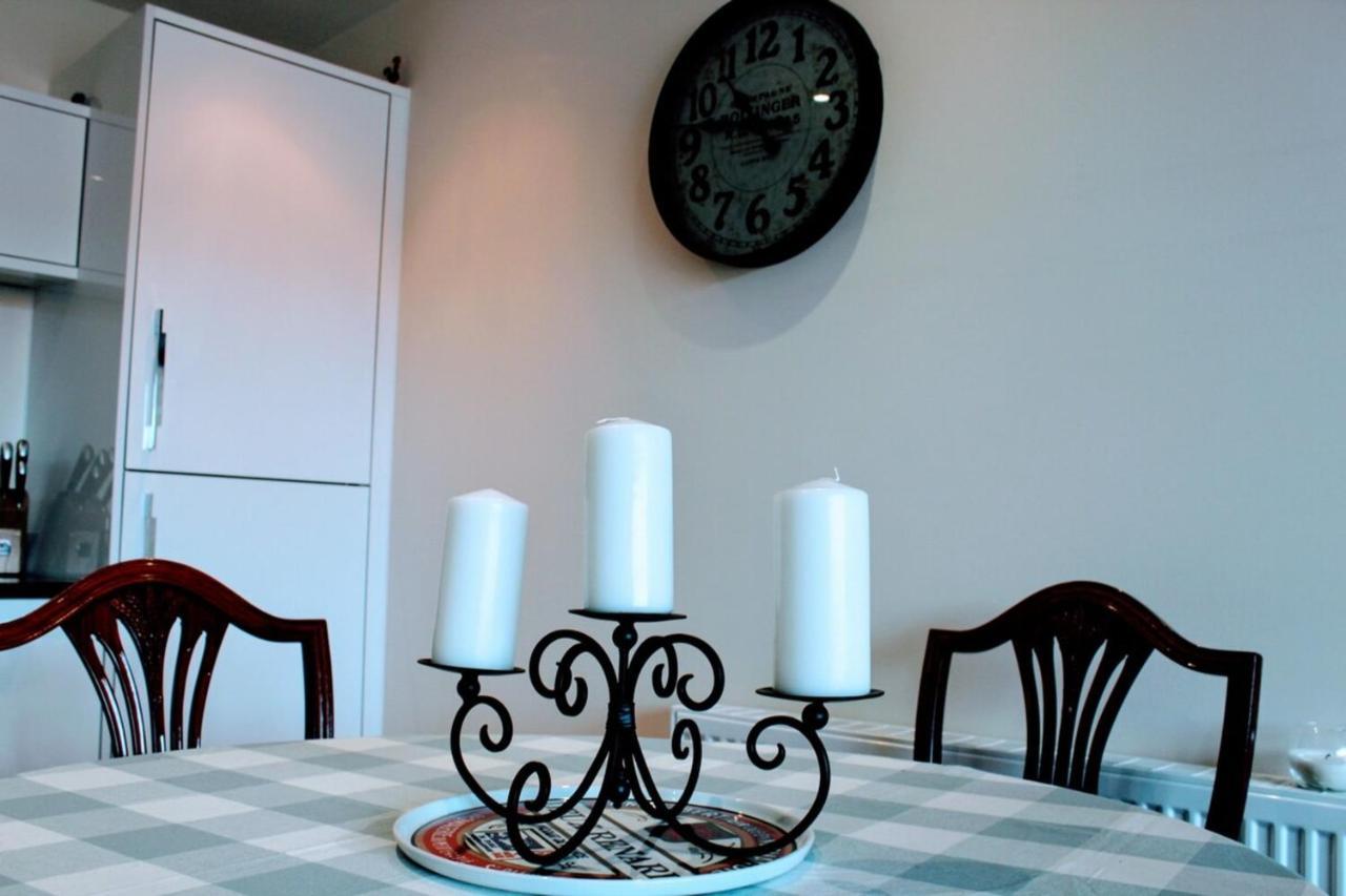 Modern Apartment In Edinburgh Bagian luar foto